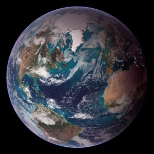 Esta incrível imagem da Terra é resultante da fusão entre ciência e arte. Cientistas da NASA e artistas gráficos fizeram uso de dados coletados de diferentes missões espaciais para criar uma imagem fiel da beleza do nosso planeta. Créditos: NASA images by Reto Stöckli, based on data from NASA and NOAA.
