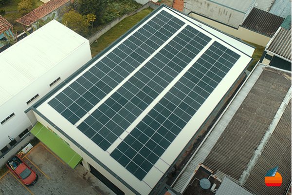 Total Carnes investe em energia solar e estima economia anual de R$ 67 mil